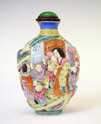 Lot 443 - 19th century Chinese porcelain scent bottle