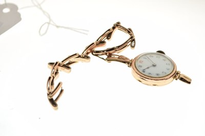 Lot 116 - Lady's 9ct gold wristwatch