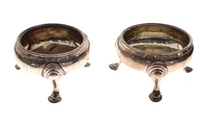 Lot 149 - Pair of early George III silver cauldron salts