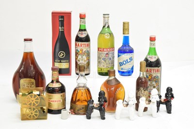 Lot 523 - Quantity of spirits to include Bols Ballerina Apricot, Remy Martin, Haig Dimple, Drambuie, etc
