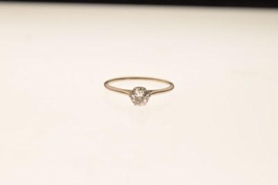 Lot 2 - Platinum, solitaire diamond ring