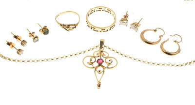 Lot 179 - Small group of jewellery