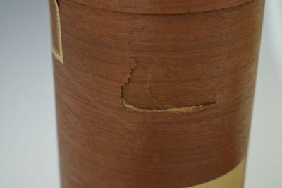 Lot 722 - Islay Mist limited edition Premium Scotch Whisky, aged 17 years