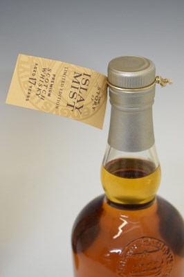 Lot 722 - Islay Mist limited edition Premium Scotch Whisky, aged 17 years