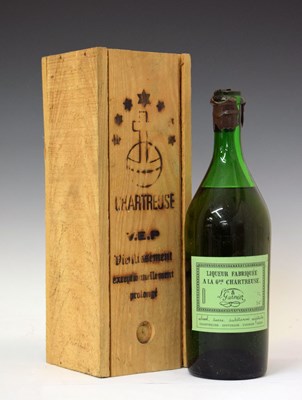 Lot 731 - Chartreuse V.E.P. Verte/Green Liqueur Fabriquée a la Gde Chartreuse