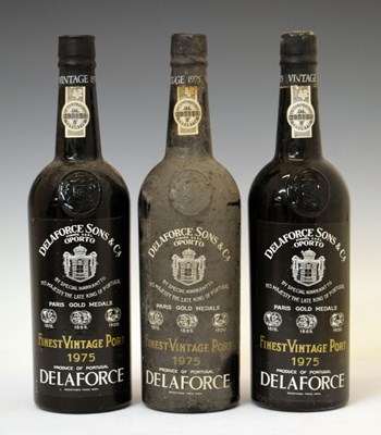 Lot 697 - Delaforce Finest Vintage Port, 1975