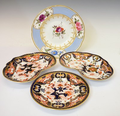 Lot 409 - Chamberlains Worcester - Two Imari shaped dessert dishes, etc