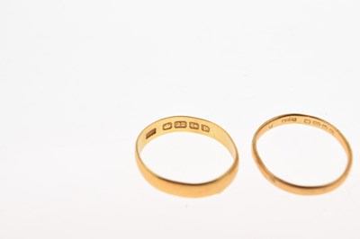 Lot 30 - Two 22ct gold wedding bands