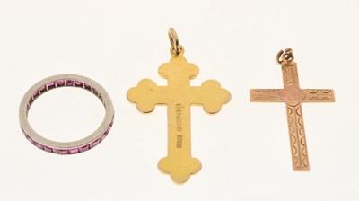 Lot 54 - Two 9ct gold cross pendants