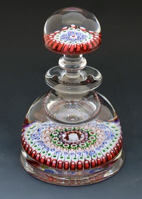 Lot 390 - 'Old English' paperweight