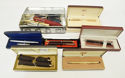 Lot 307 - Collection of vintage fountain and ball point pens