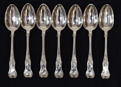 Lot 265 - Set of seven Victorian Scottish Kings pattern dessert spoons