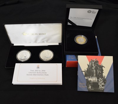 Lot 270 - Jubilee Mint 2015 and 2016 United Kingdom Silver Britannia Pair