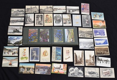 Lot 298 - Quantity of postcards