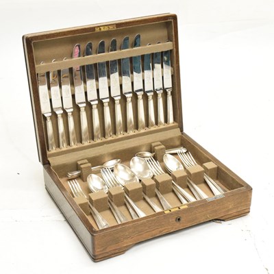 Lot 786 - Mappin & Webb oak cased six person canteen of cutlery