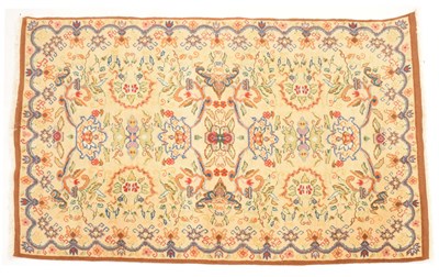 Lot 754 - Hand-knotted wool rug