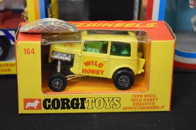 Lot 462 - Corgi Major - Three boxed diecast model vehicles and two other