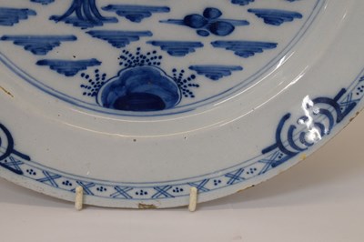 Lot 537 - Delft charger