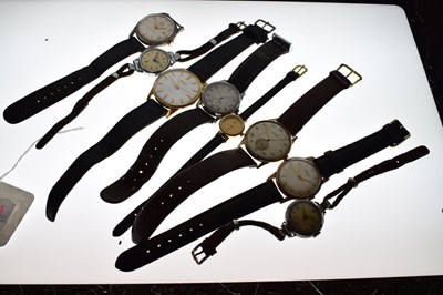 Lot 123 - Collection of vintage wristwatches