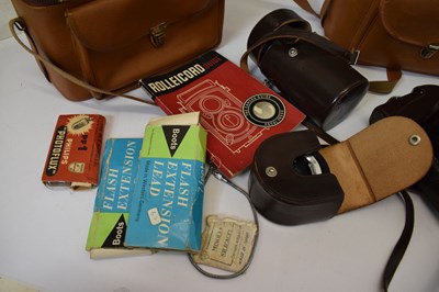 Lot 379 - Rolleicord Franke & Heidecke camera and camera accessories