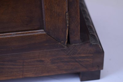 Lot 735 - Junghans - Early 20th century German oak-cased chiming mantel or bracket clock