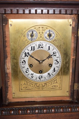 Lot 735 - Junghans - Early 20th century German oak-cased chiming mantel or bracket clock