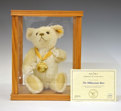 Steiff deals millennium bear