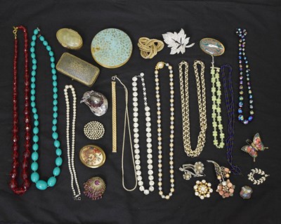 Lot 91 - Quantity of costume jewellery