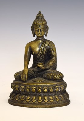 Lot 292 - South East Asian bronze figure of the Buddha