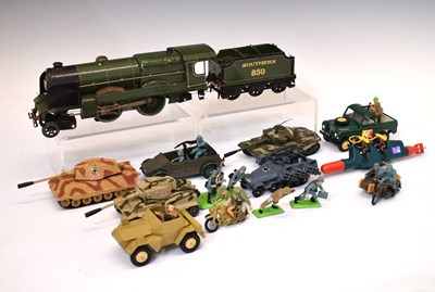 Lot 414 - Quantity of Dinky, Corgi and Britains military vehicles