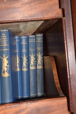 Lot 597 - The Travellers Library extensive collection