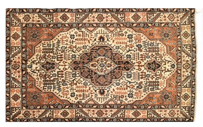 Lot 528 - North West Persian Heriz rug