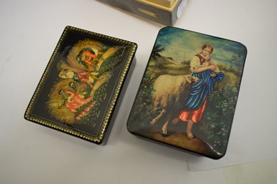 Lot 320 - Six Russian lacquer boxes