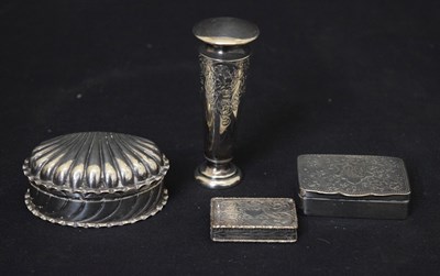 Lot 127 - Victorian vinaigrette, two silver snuff boxes and an Edwardian silver wax seal