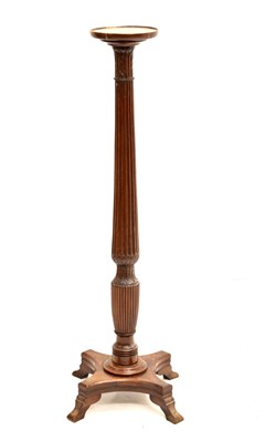 Lot 421 - 20th century mahogany torchère