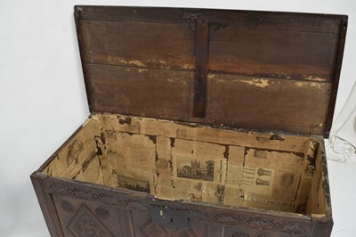 Lot 402 - Oak coffer