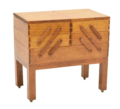 Lot 505 - Retro oak sewing box