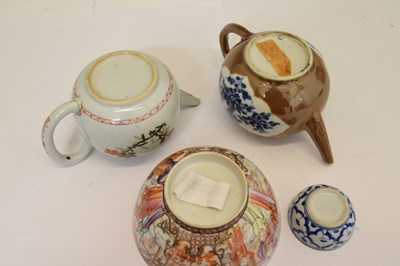 Lot 305 - Chinese Famille Rose bowl, etc.