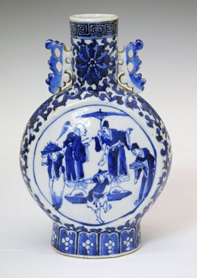 Lot 303 - Chinese blue and white moon flask