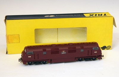 Lot 248 - Trix Trains - Boxed 00 gauge railway trainset 'Champion' Warship Class locomotive