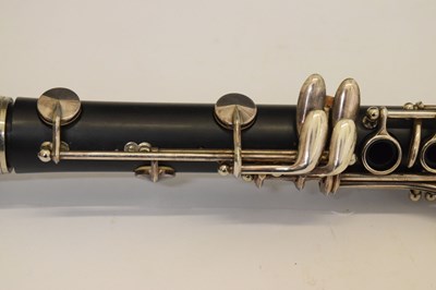 Lot 236 - Yamaha '250' ebonised clarinet, with fitted case
