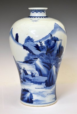 Lot 231 - Chinese blue and white porcelain Meiping vase