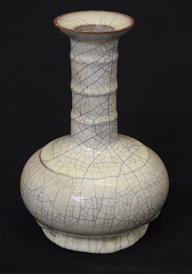 Lot 307 - Chinese crackle glaze vase