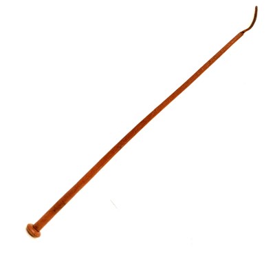 Lot 207 - Hermès, Paris - Brown leather horse riding crop