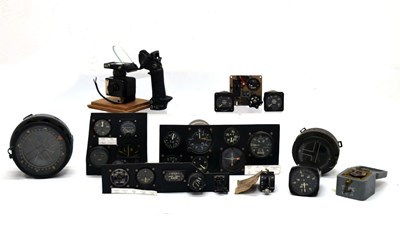 Lot 267 - Quantity of aircraft cockpit gauges