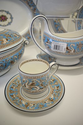 Lot 351 - Extensive unused Wedgwood 'Turquoise Florentine' pattern tea and dinner service