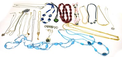 Lot 91 - Quantity of costume jewellery