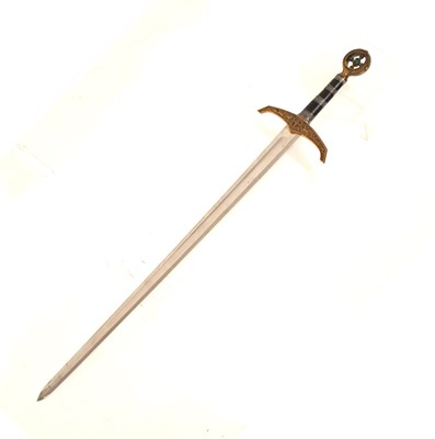 Lot 271 - Spanish made replica 'Robin of Locksley/Earl of Huntington' sword