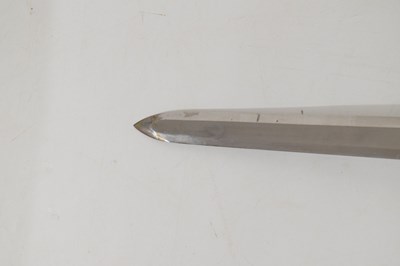 Lot 271 - Spanish made replica 'Robin of Locksley/Earl of Huntington' sword
