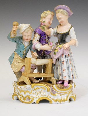 Lot 218 - Meissen porcelain figural group